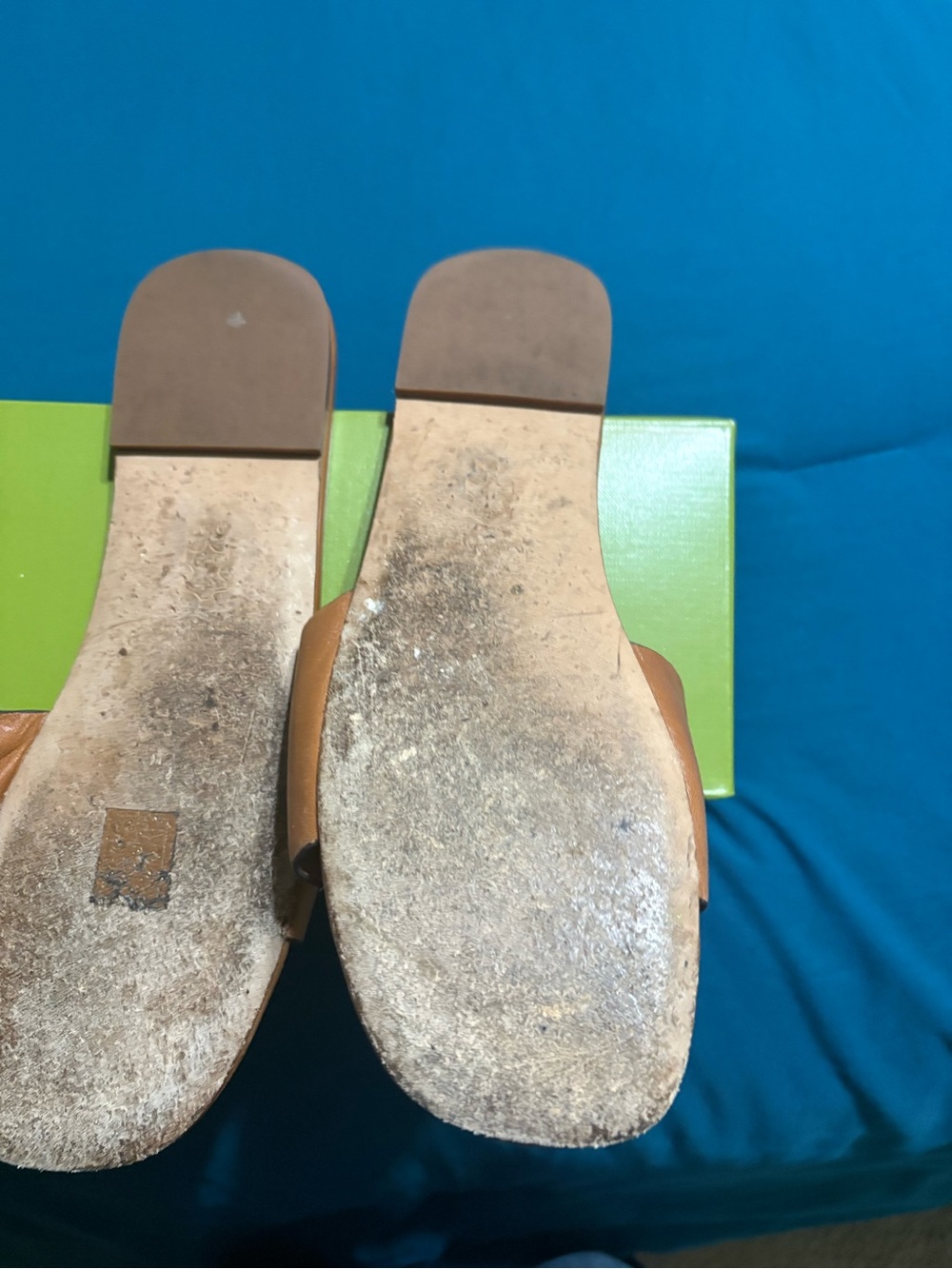 Footwear - Slides - Picture 2 of 5